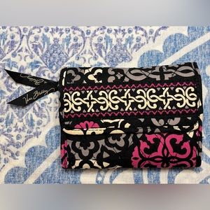 Vera Bradley tri-fold wallet